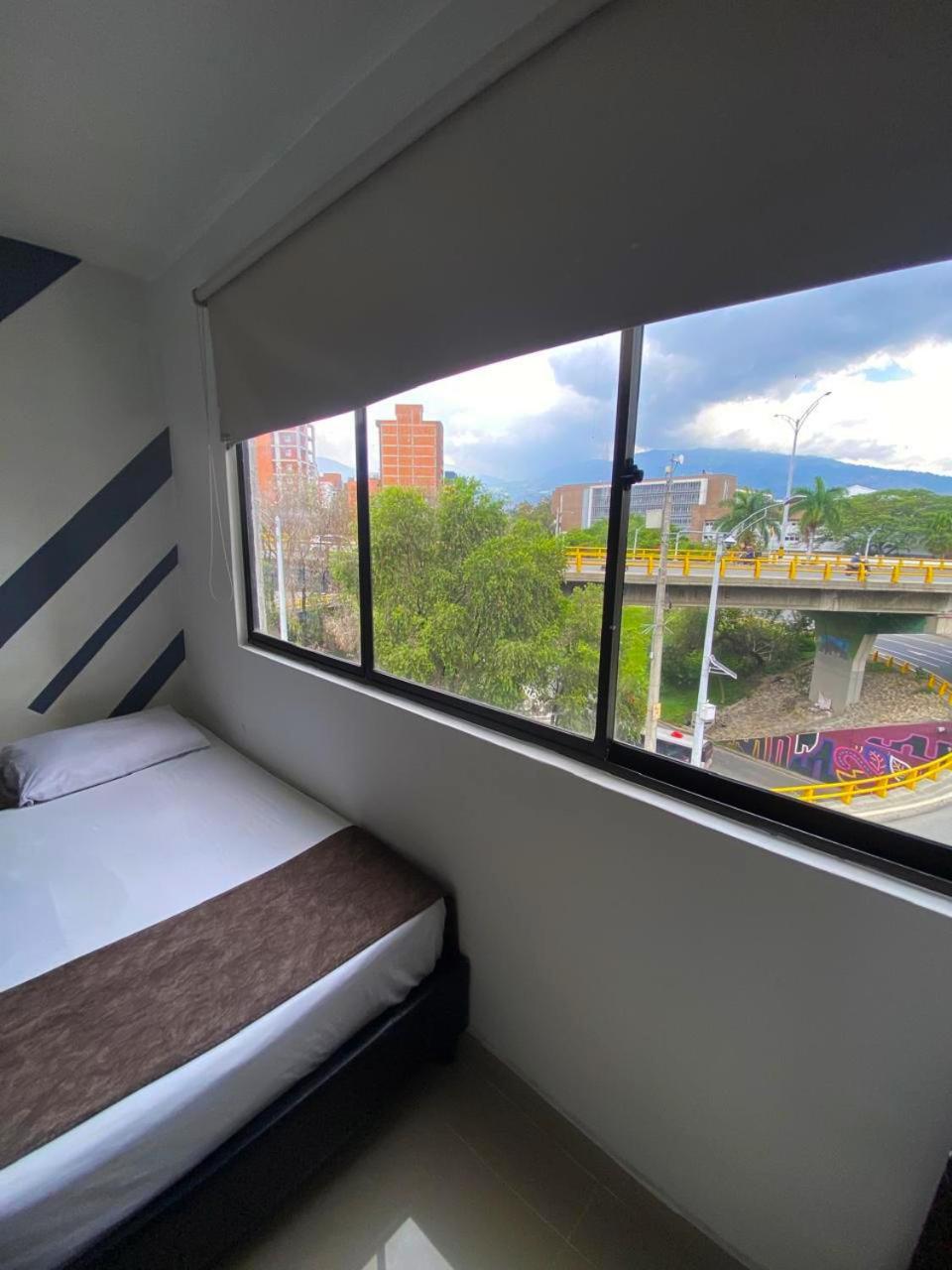 33 Hotel Bulerias 麦德林 外观 照片