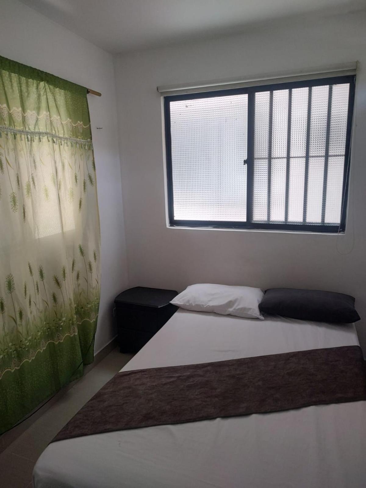 33 Hotel Bulerias 麦德林 外观 照片
